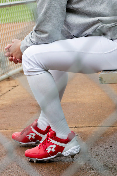 Ringor Flite Softball Spikes (Wide) - Closeout - RIP-IT Sports