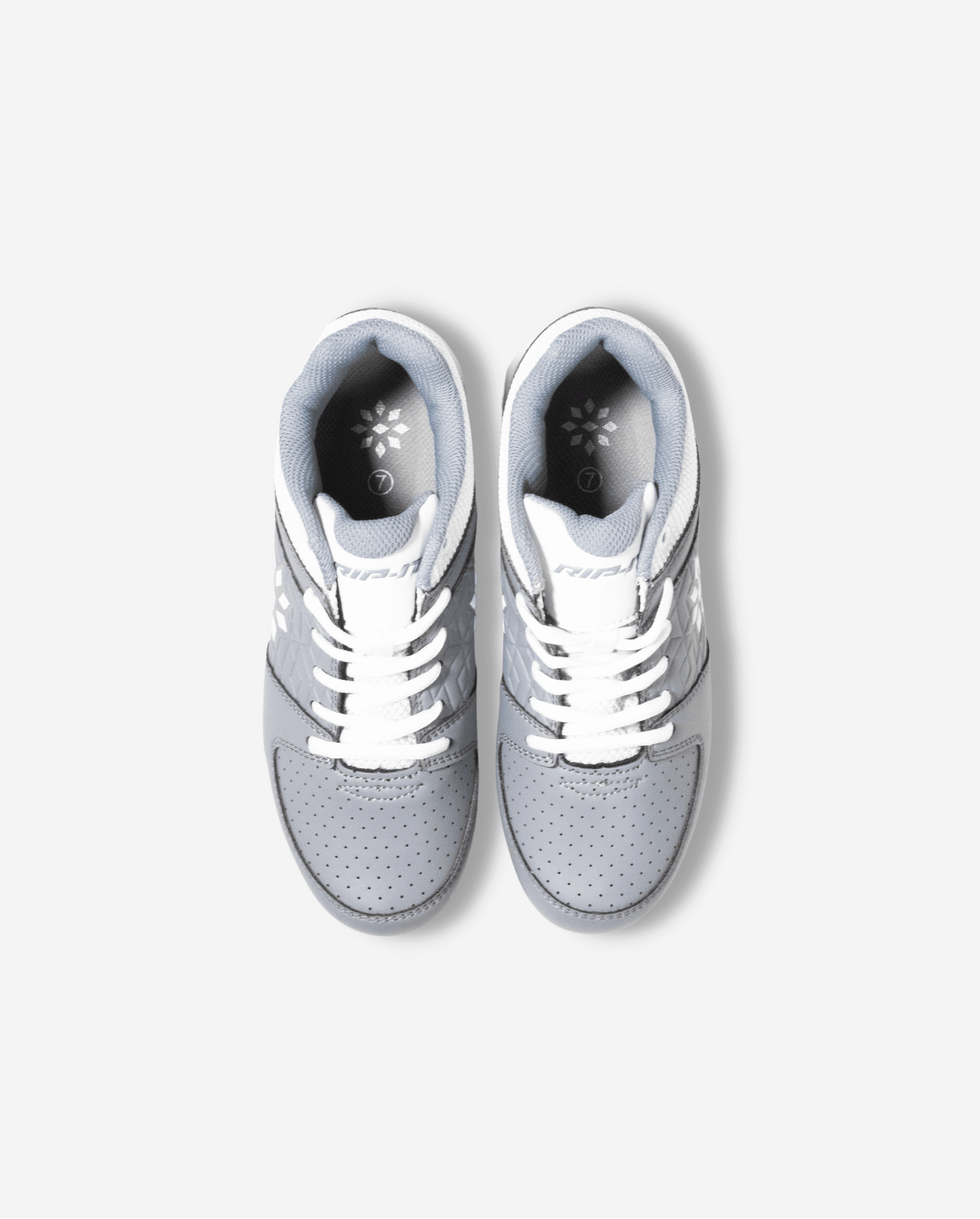 High top metal softball top cleats